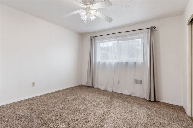 9340 Burnet Ave, North Hills, CA 91343