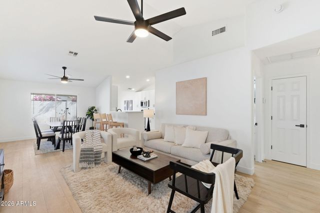 1308 W STARFISH Drive, Gilbert, AZ 85233