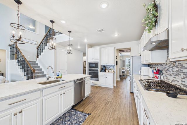 8908 Chilmark Path, San Antonio, TX 78263