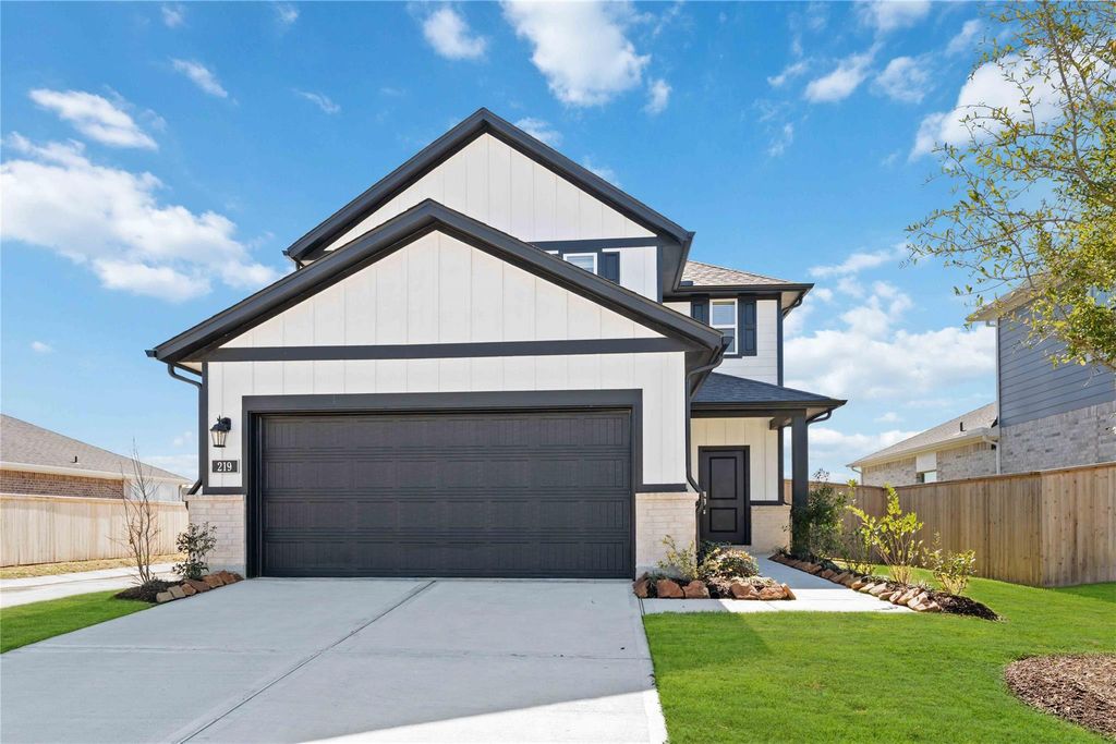 219 Orchard Laurel Drive, Alvin, TX 77511