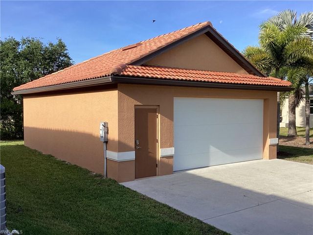 3810 NW 46th ST, Cape Coral, FL 33993