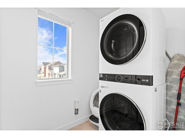 8353 Bijou Creek Ave, Littleton, CO 80125