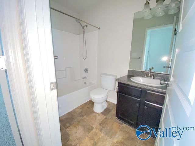 865 Ryland Pike B, Huntsville, AL 35811