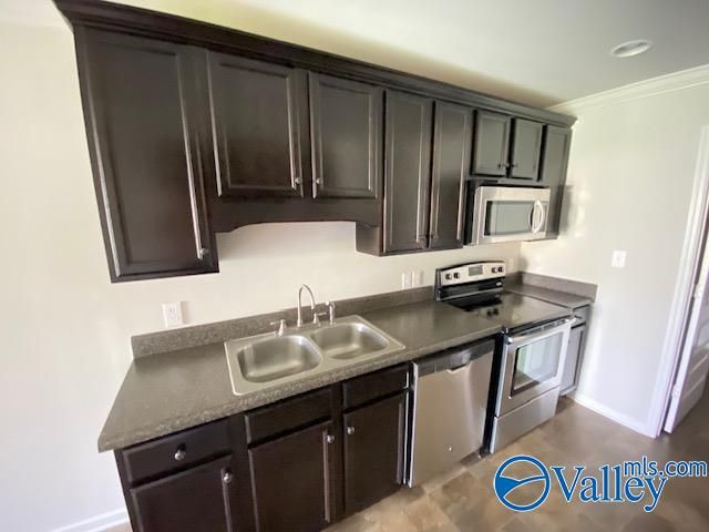 865 Ryland Pike B, Huntsville, AL 35811