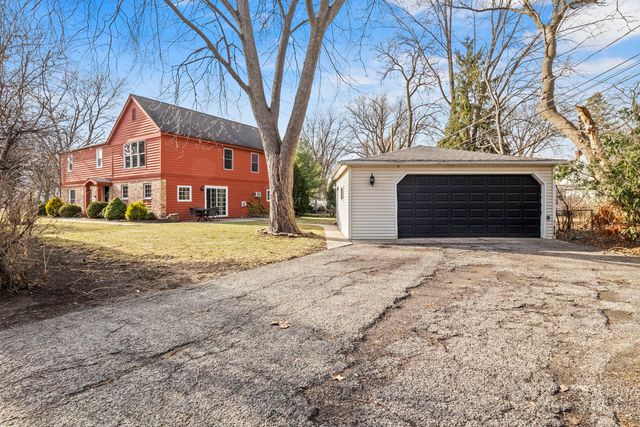 816 E Mayfair Road, Arlington Heights, IL 60005