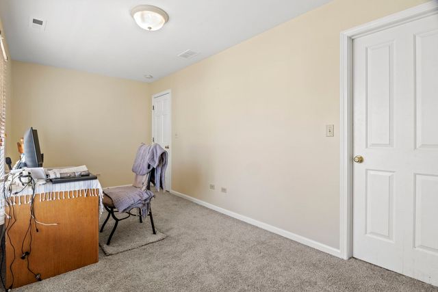 816 E Mayfair Road, Arlington Heights, IL 60005