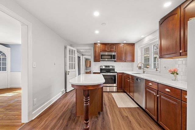 225 No Main St., Northbridge, MA 01588