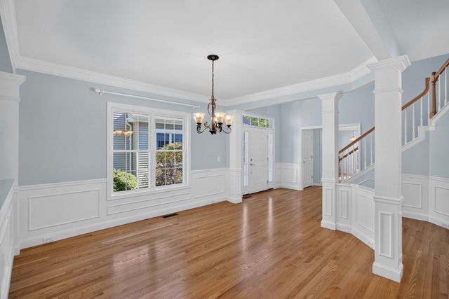 6 Autumn Glen, Plymouth, MA 02360
