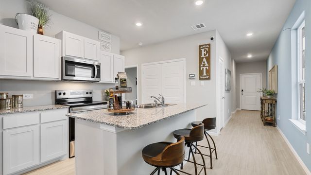 2964 MAPLE ORCHARD Lane, Fort Worth, TX 76140