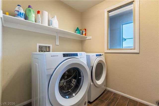 6433 Mayfair Park Street, Las Vegas, NV 89166
