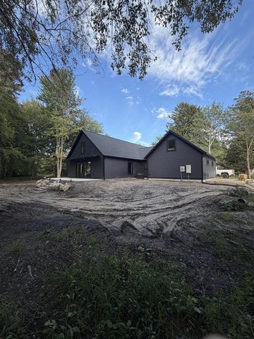770 W Pontaluna Road, Norton Shores, MI 49444