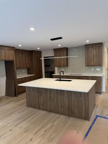 770 W Pontaluna Road, Norton Shores, MI 49444