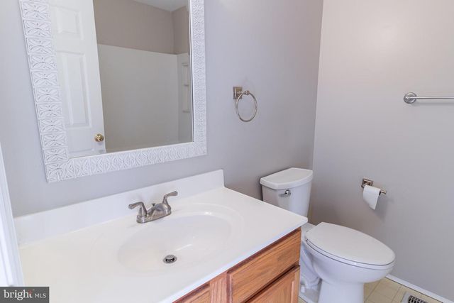 131 SUNNYSIDE LN, Perkasie, PA 18944