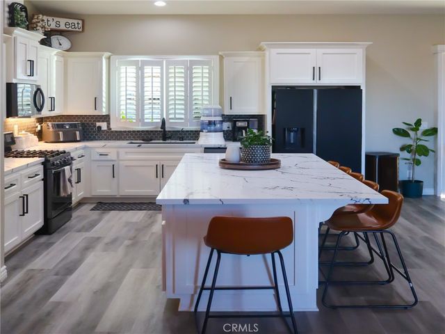 22227 Skyline, Apple Valley, CA 92308