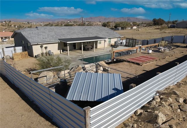 22227 Skyline, Apple Valley, CA 92308