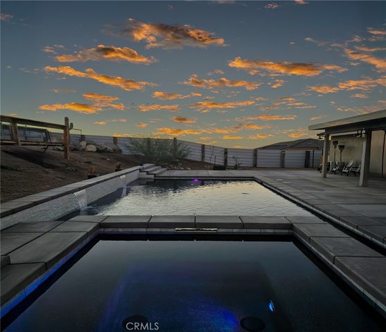 22227 Skyline, Apple Valley, CA 92308