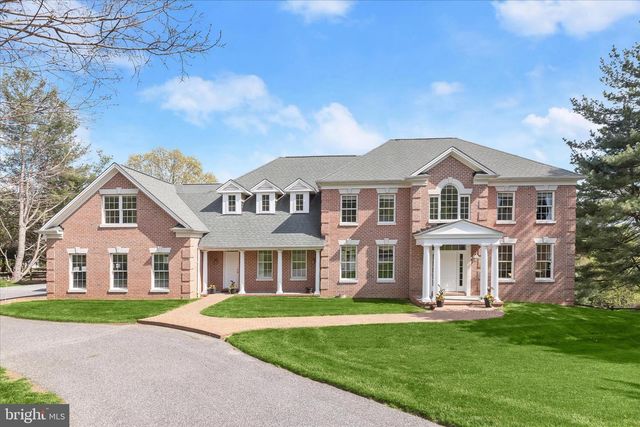 2606 BRIGADOON RD, Phoenix, MD 21131