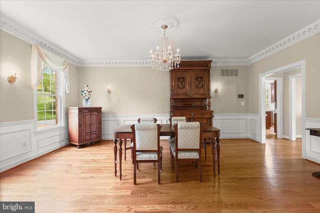 2606 BRIGADOON RD, Phoenix, MD 21131