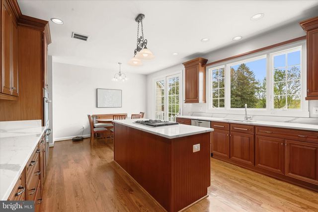 2606 BRIGADOON RD, Phoenix, MD 21131