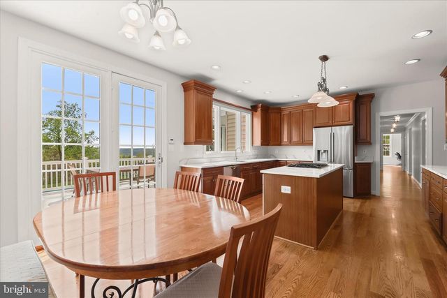 2606 BRIGADOON RD, Phoenix, MD 21131