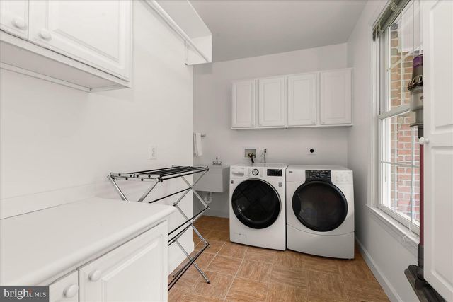 2606 BRIGADOON RD, Phoenix, MD 21131