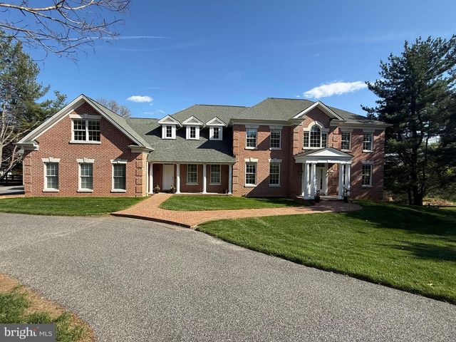 2606 BRIGADOON RD, Phoenix, MD 21131