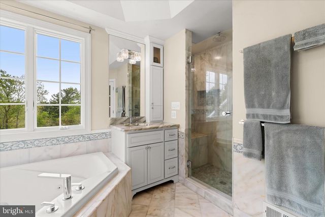 2606 BRIGADOON RD, Phoenix, MD 21131
