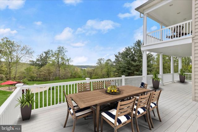 2606 BRIGADOON RD, Phoenix, MD 21131