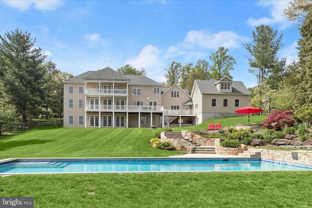 2606 BRIGADOON RD, Phoenix, MD 21131