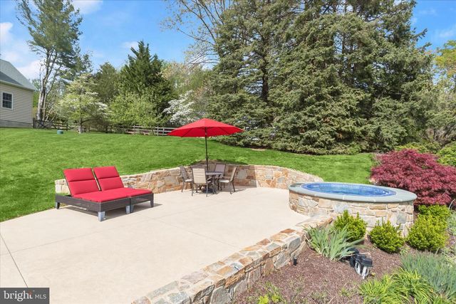 2606 BRIGADOON RD, Phoenix, MD 21131