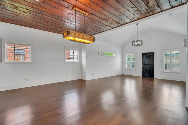 2405 Keene Street, Houston, TX 77009