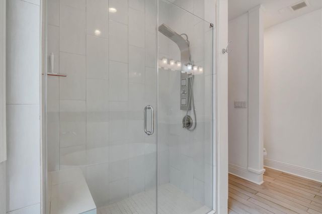 2405 Keene Street, Houston, TX 77009