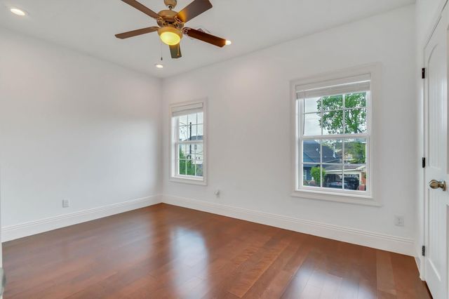 2405 Keene Street, Houston, TX 77009