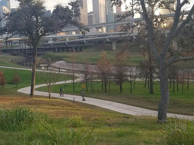 2405 Keene Street, Houston, TX 77009