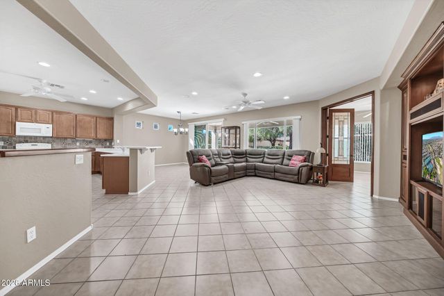 22118 N Arrellaga Drive, Sun City West, AZ 85375