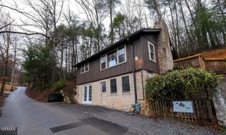 222 Poplar Lane, Gatlinburg, TN 37738