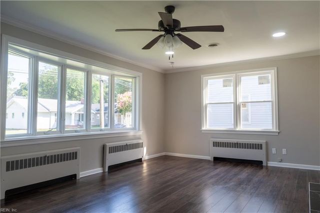 7410 Major AVE, Norfolk, VA 23505