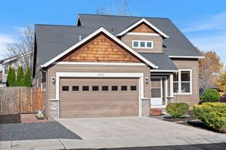 2055 NW Larch Avenue, Redmond, OR 97756