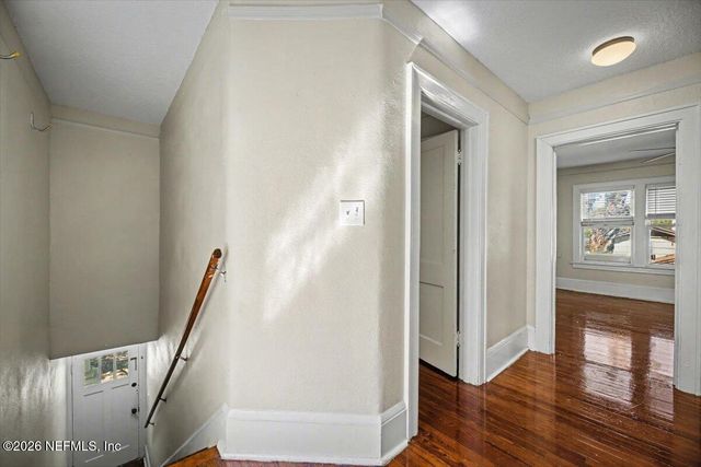 1527 NALDO Avenue, Jacksonville, FL 32207