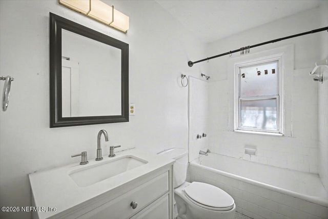 1527 NALDO Avenue, Jacksonville, FL 32207