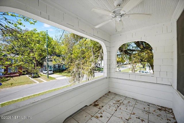 1527 NALDO Avenue, Jacksonville, FL 32207