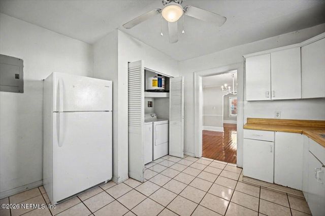 1527 NALDO Avenue, Jacksonville, FL 32207