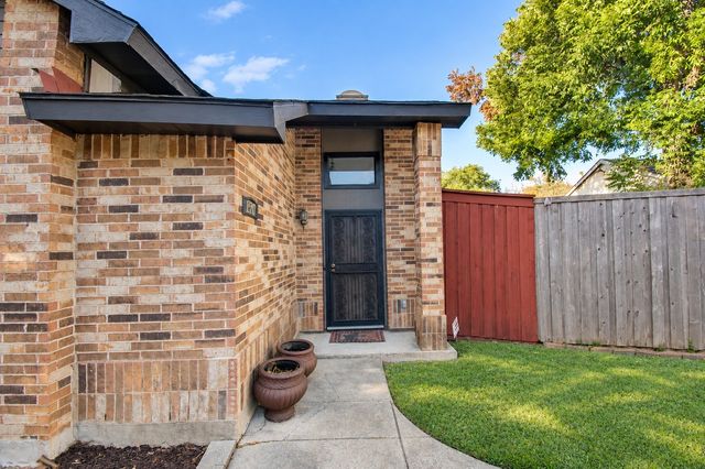 1527 Hancock Drive, Mesquite, TX 75149