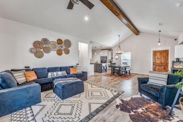 2414 Creek Drive, Granbury, TX 76048