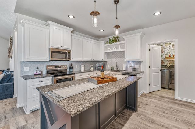 2414 Creek Drive, Granbury, TX 76048