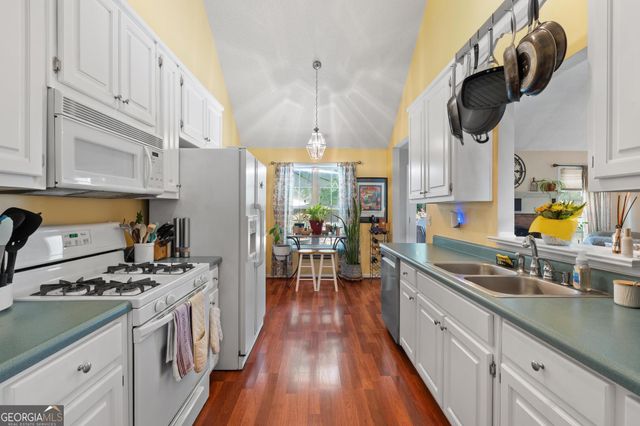 318 Chandler Ridge, Mcdonough, GA 30253