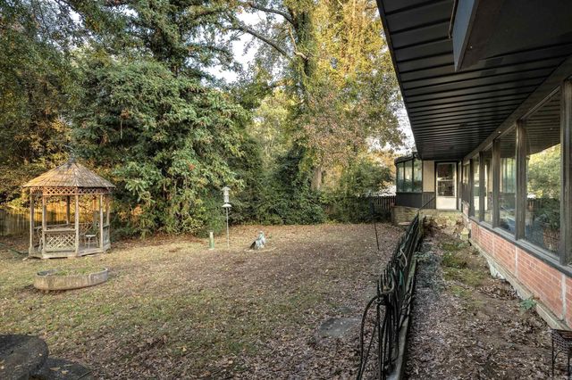 423 W Narroway Street, Benton, AR 72015