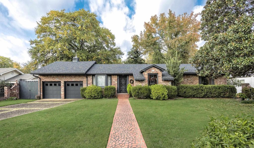 423 W Narroway Street, Benton, AR 72015