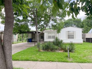 2817 Waskom Street, Dallas, TX 75228