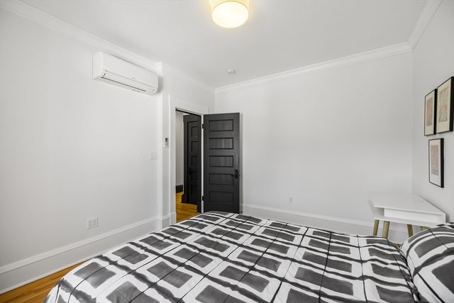 147 Longwood Ave 2, Brookline, MA 02446